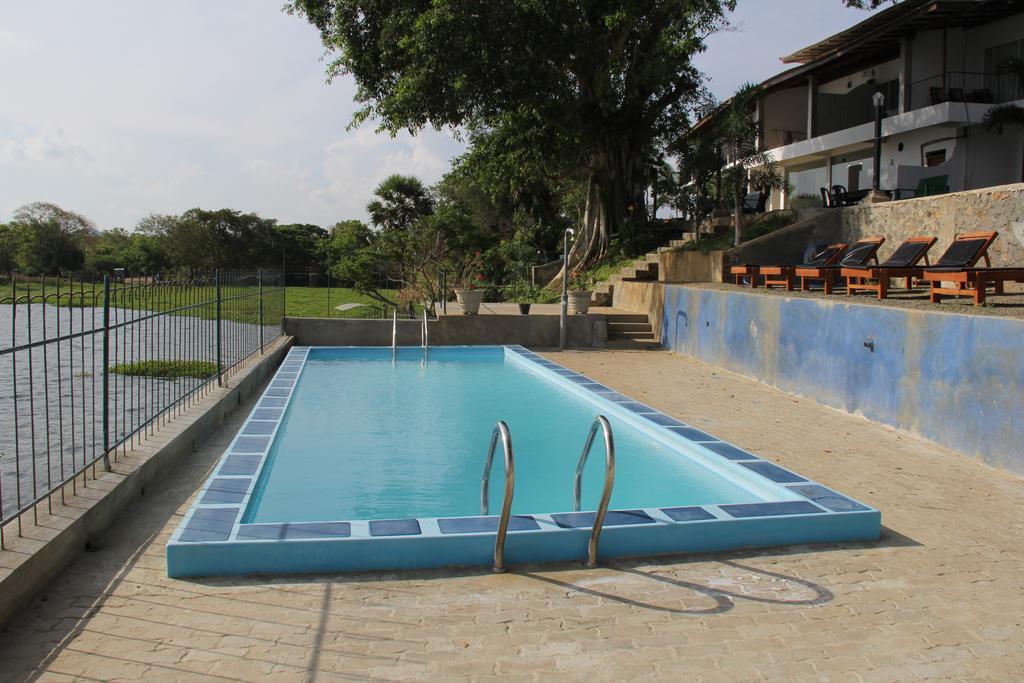 Lake Wind Hotel Tissamaharama Εξωτερικό φωτογραφία