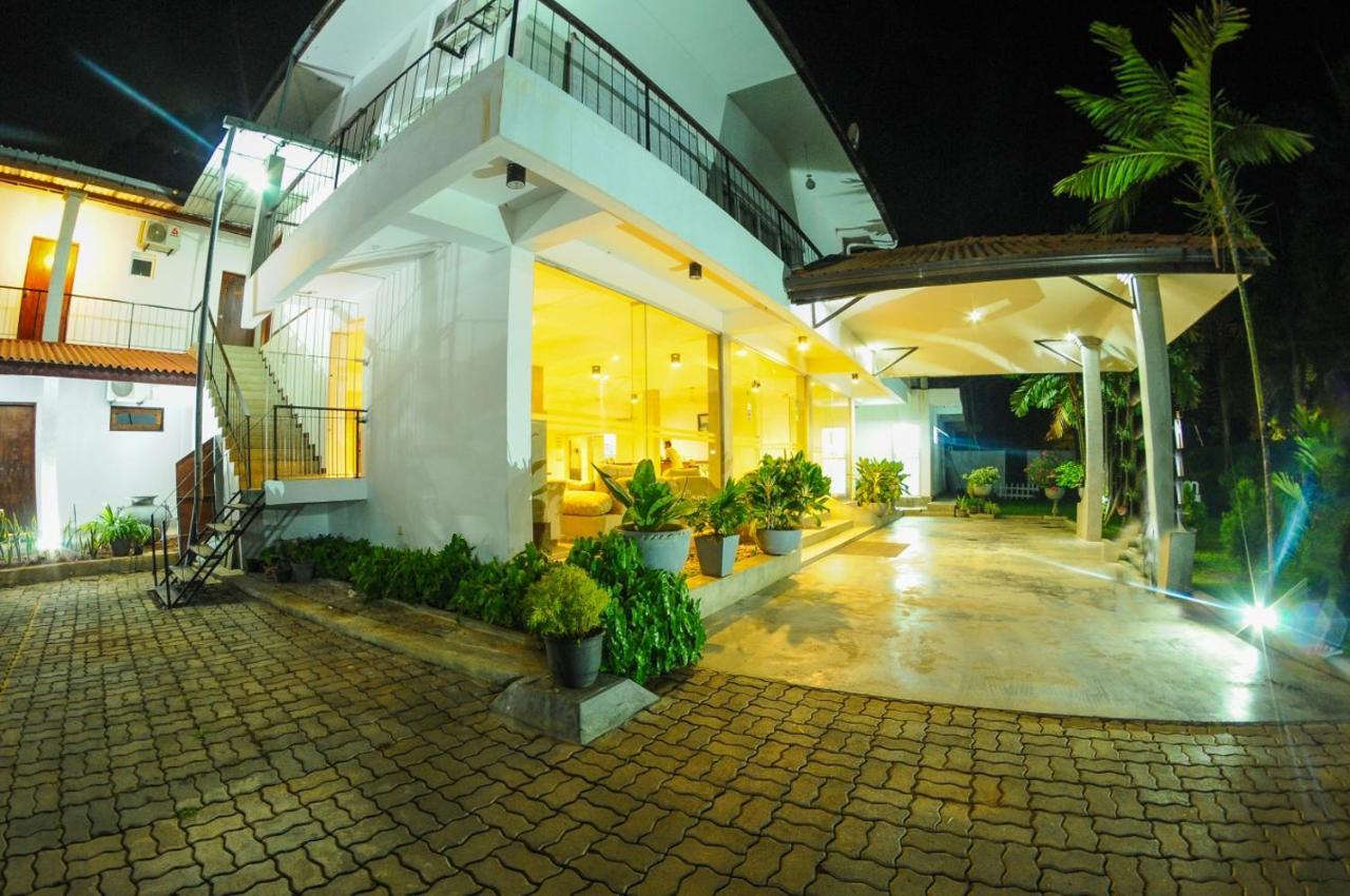 Lake Wind Hotel Tissamaharama Εξωτερικό φωτογραφία